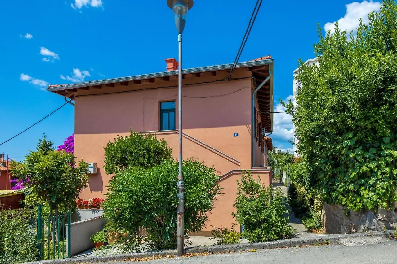 Darnell Apartment Rijeka 0*,